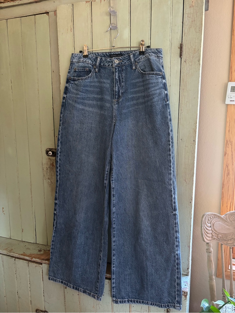 Sincerly Jules Faded Blue Wide-Leg Denim Jeans